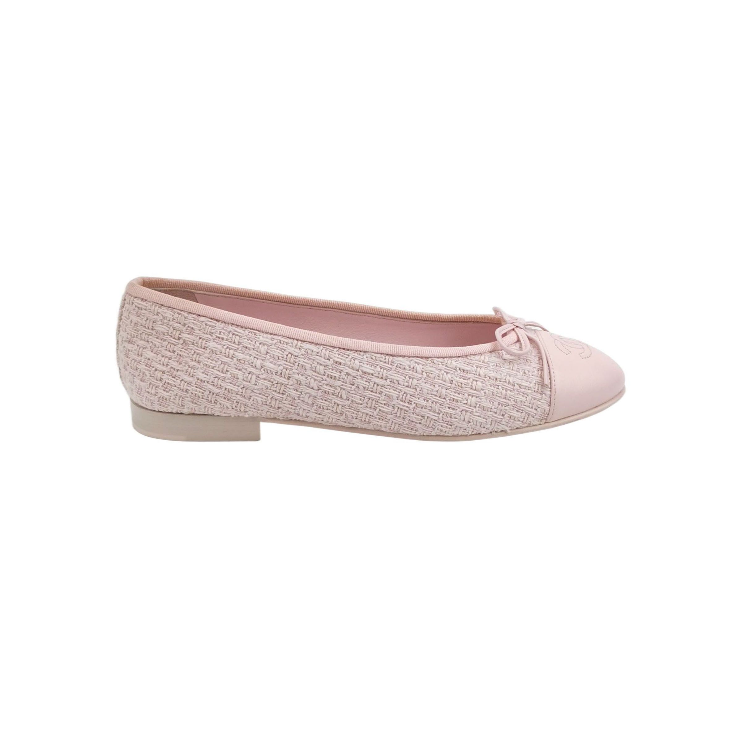 Chanel Chanel Women 7-5 Flats Size US 7.5 / IT 37.5 - 1 Thumbnail