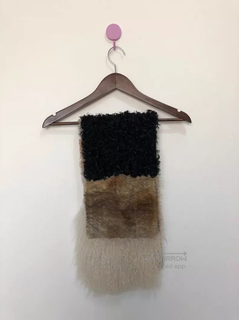 Takahiromiyashita The Soloist. Takahiromiyashita The Soloist. Fur collar scarf Size ONE SIZE - 5 Thumbnail