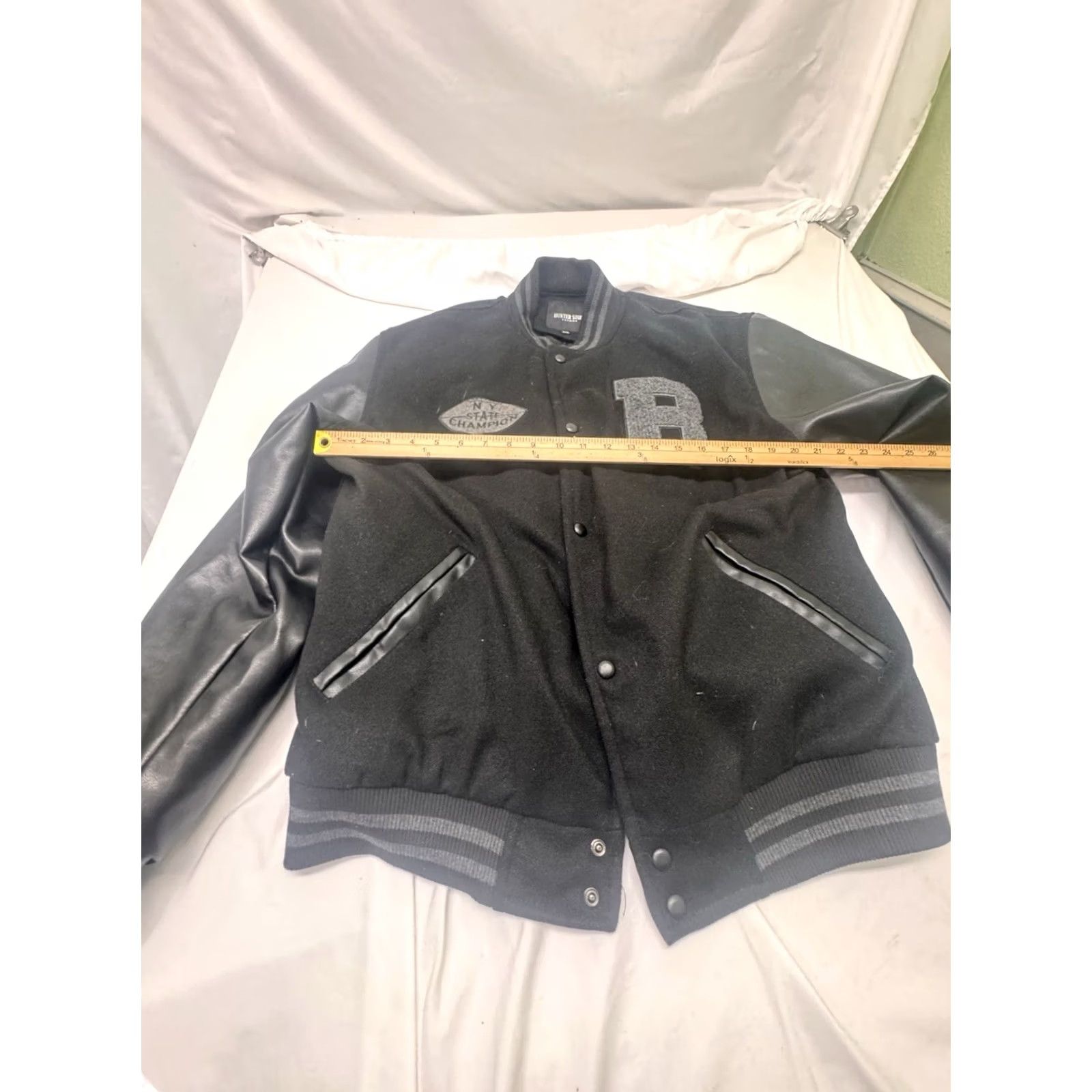 Hunter Hunter Story Varsity Jacket Black XXL Embroidered Logo Casual Mens Size US XXL / EU 58 / 5 - 6 Thumbnail