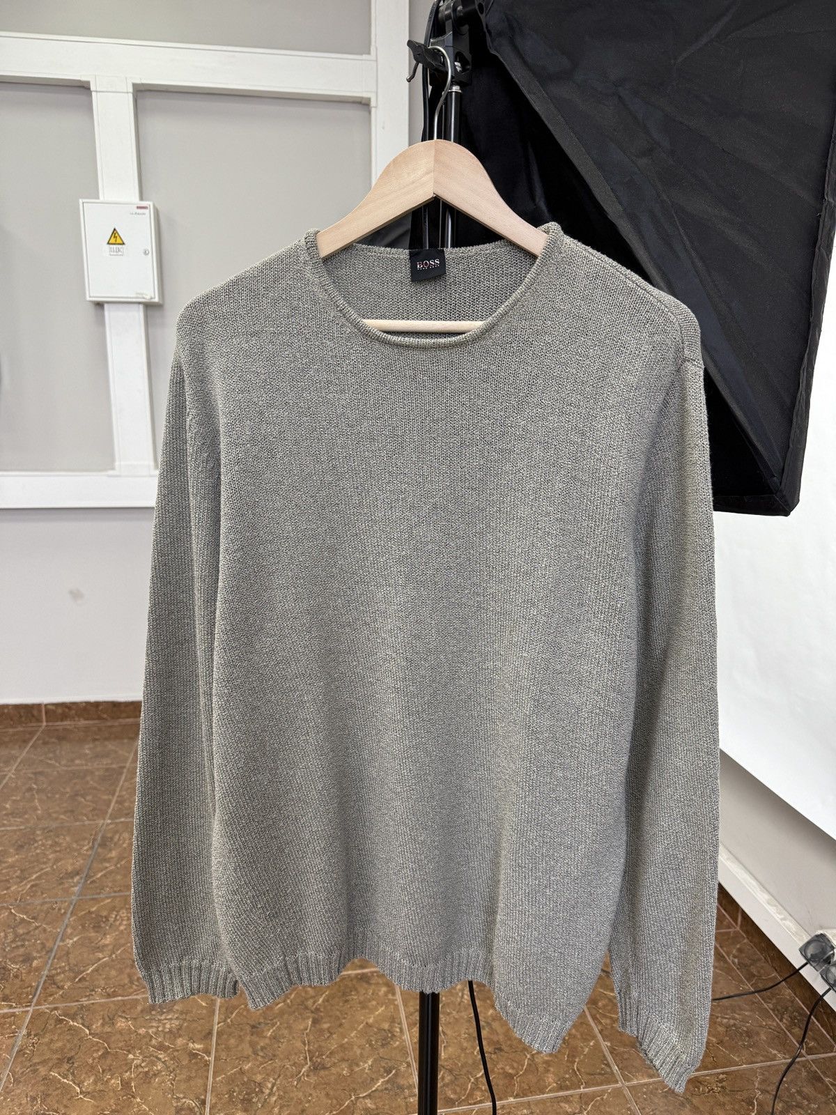 Hugo Boss 🇮🇹 Vintage 90s Hugo Boss Archive Knit Sweaters Made in Italy Size US L / EU 52-54 / 3 - 1 Thumbnail