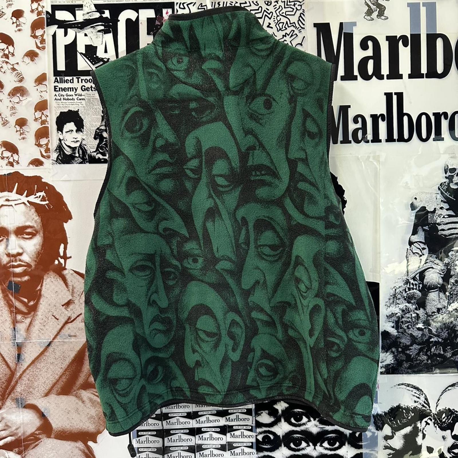Other Men's Green Vests all over print Size US XXL / EU 58 / 5 - 2 Thumbnail