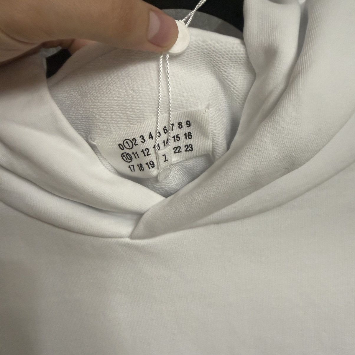 Maison Margiela Maison Margiela White Hoodie Size US L / EU 52-54 / 3 - 5 Thumbnail