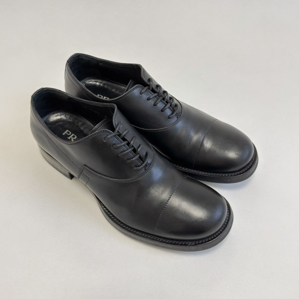 Prada Mid 2000s Black Leather Derby Shoes Size US 8 / EU 41 - 8 Thumbnail