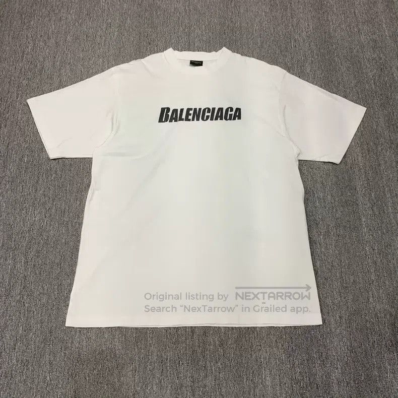 Balenciaga Balenciaga White Destroyed Letter Logo Short Sleeve Size US XXS / EU 40 - 1 Thumbnail