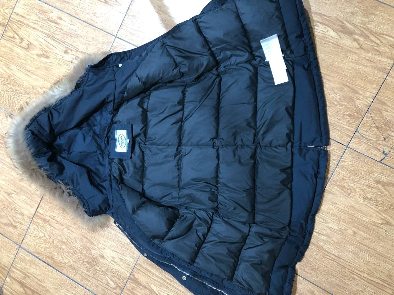 Prada Women's PRADA Luxury Black Down Puffer Jacket Coat Size S / US 4 / IT 40 - 20 Thumbnail