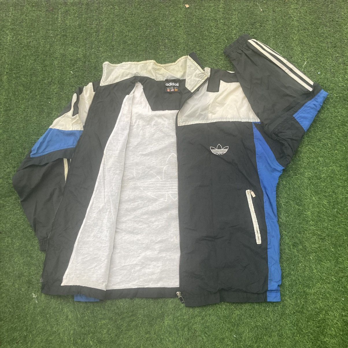 Adidas VINTAGE ADIDAS BIG LOGO WINDBREAKER Size US XL / EU 56 / 4 - 3 Thumbnail