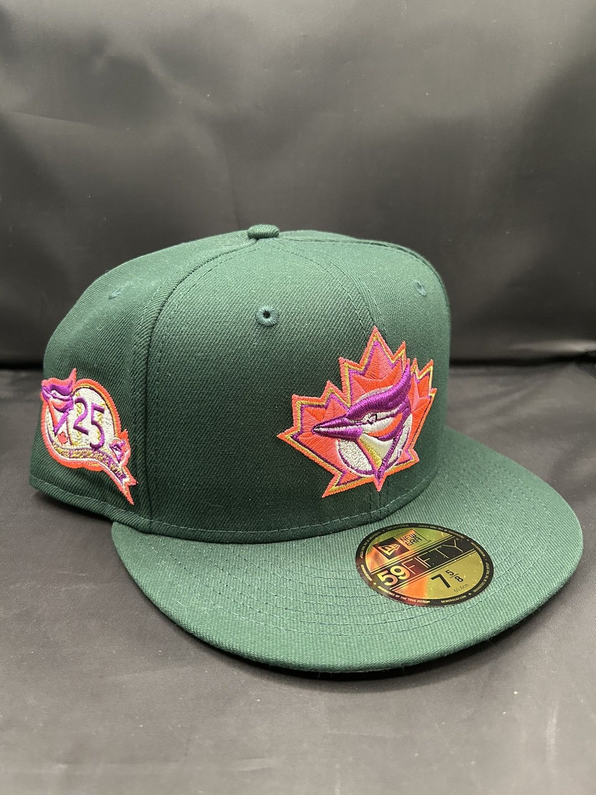 New Era 59FIFTY Velvet Toronto Blue Jays 25th Anniversary Patch Hat - Maroon, Stone, Pink Maroon/Stone/Pink / 7 7/8