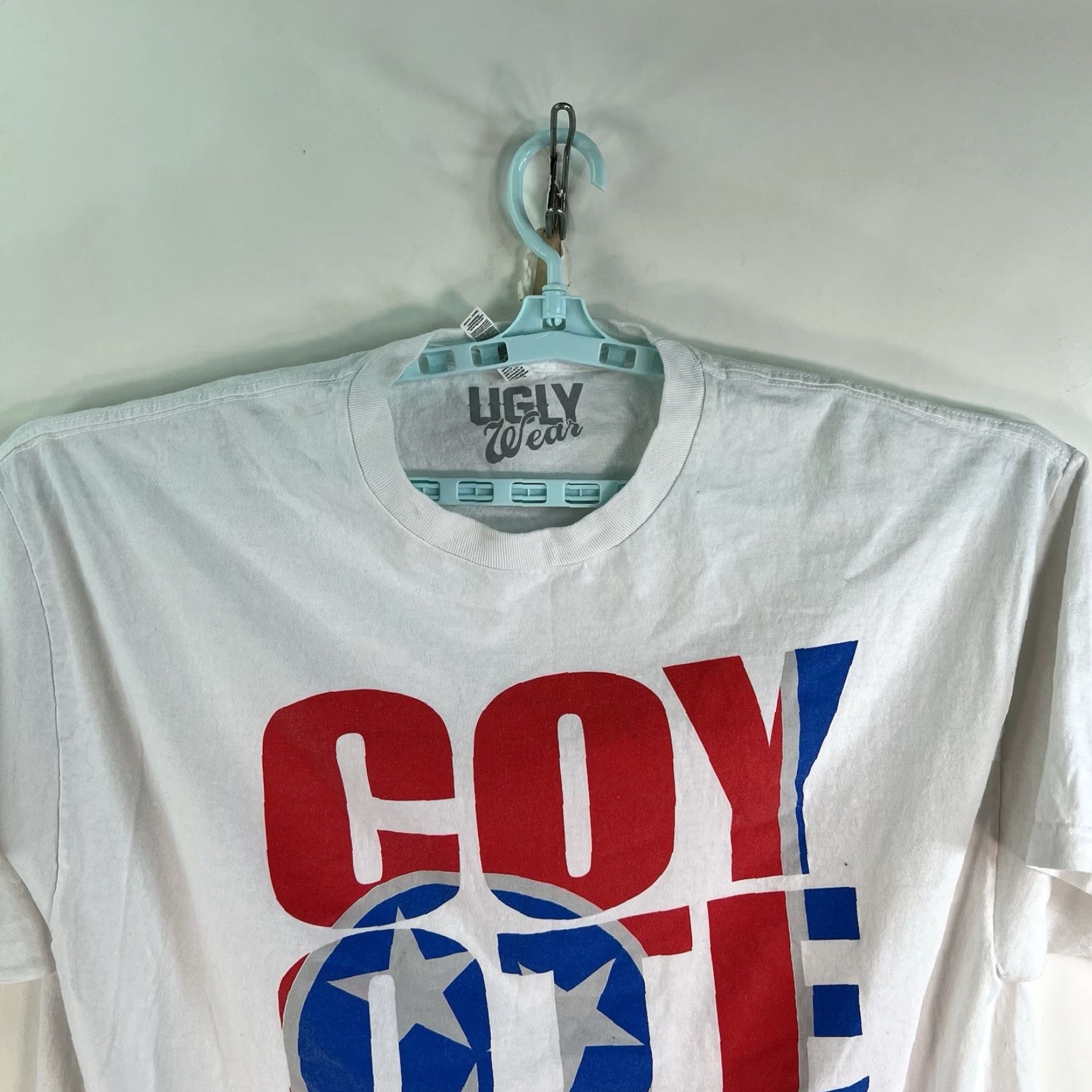 Vintage Coyote 2XL T-Shirt Mens White Graphic Print Crew Neck Limited Edition Nashville TN Cowboy Music Size US XXL / EU 58 / 5 - 3 Thumbnail