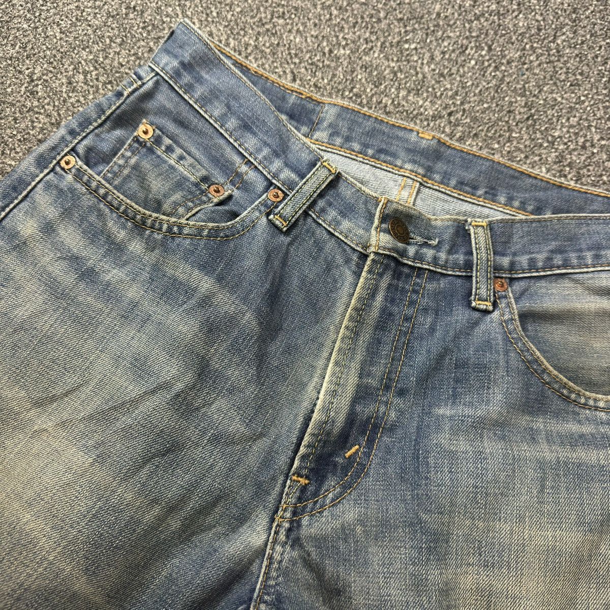 Engineered Garments × Levi's Vintage y2k Levis 506 Thrashed Distressed Dirty Washed Denim Size US 31 - 12 Thumbnail
