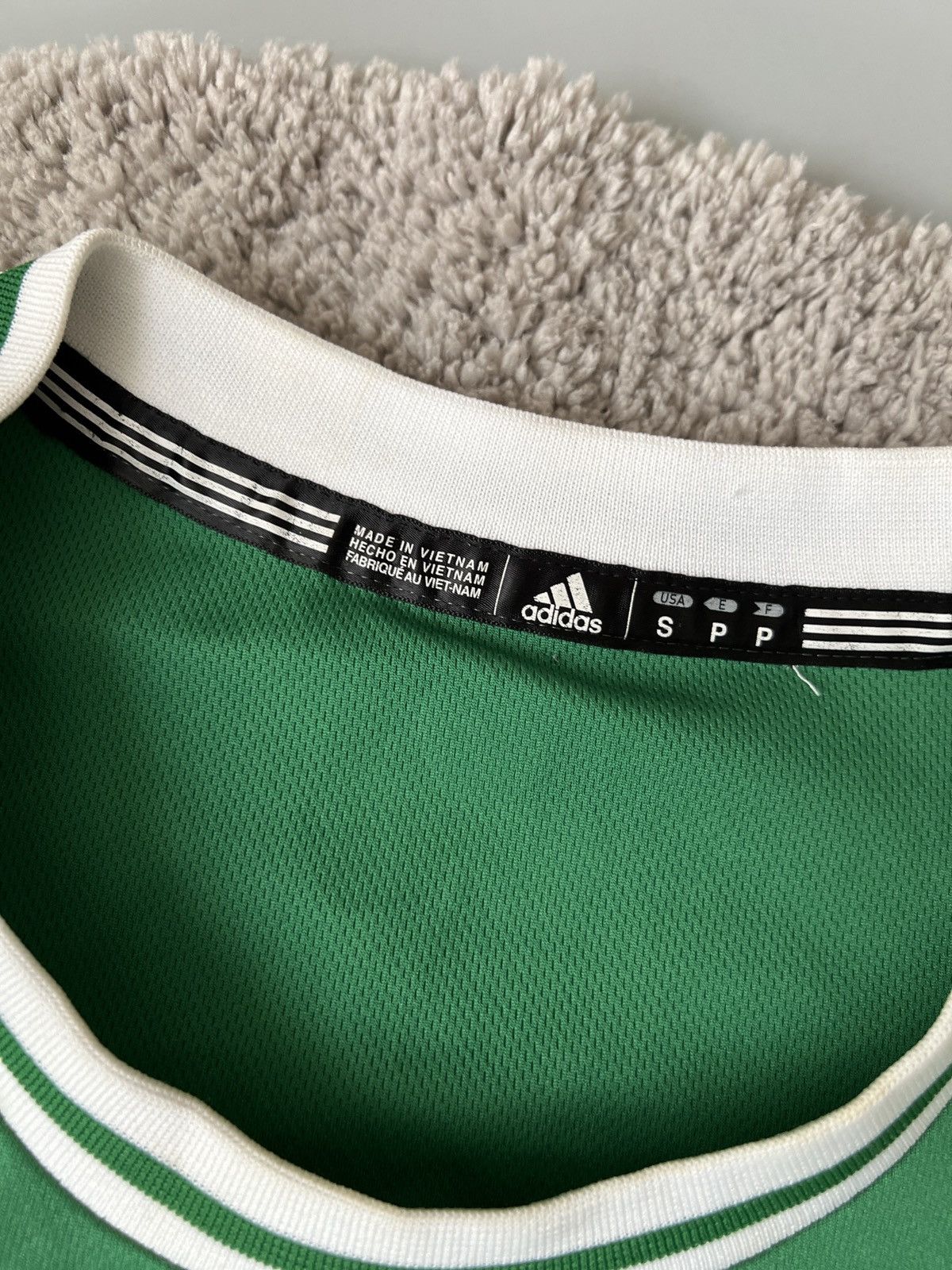 NBA Adidas Celtics Kevin Garnett Jersey Size US S / EU 44-46 / 1 - 5 Thumbnail