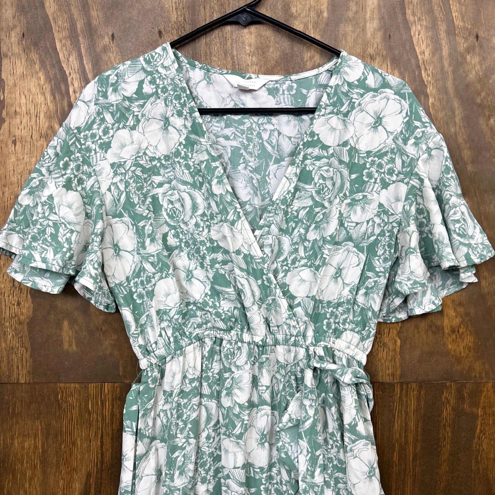 Vintage Lauren Conrad Womens Dress Green White Floral Ruffle Wrap Ruffle Sleeve Small Size S / US 4 / IT 40 - 2 Thumbnail