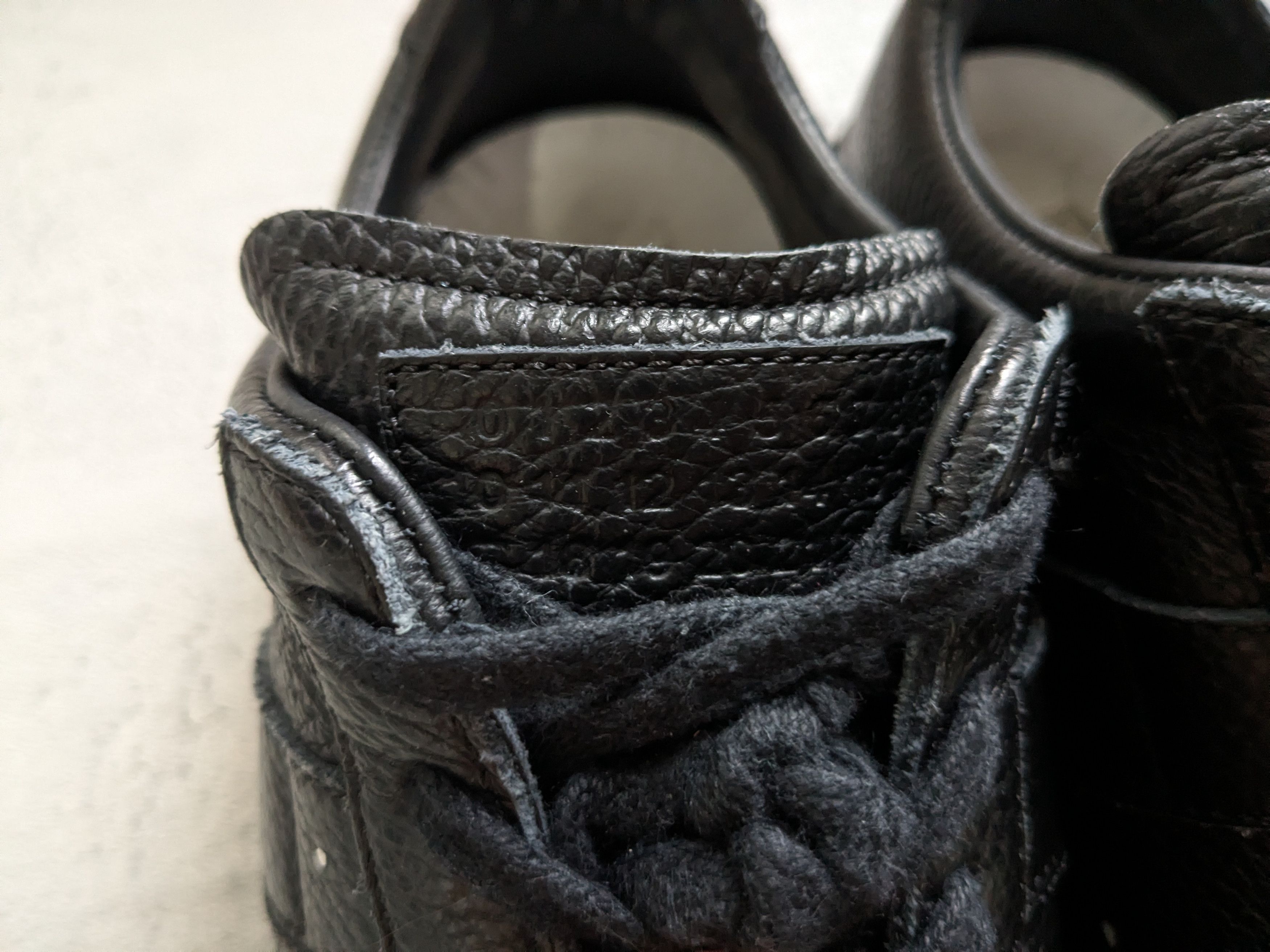 Maison Margiela Maison Margiela Replica GAT Black 7 40 Paint Splatter White Size US 7 / EU 40 - 8 Thumbnail