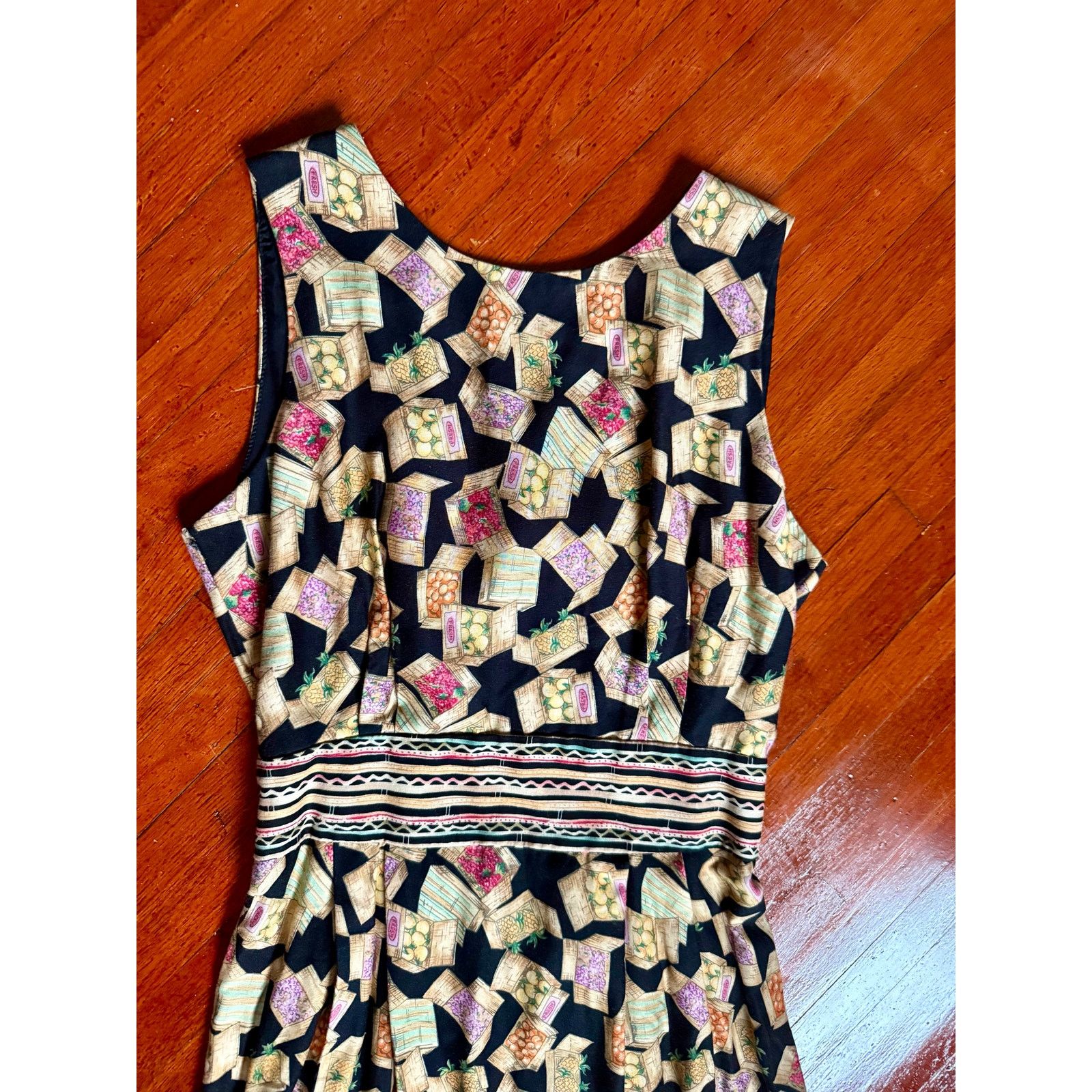 Vintage Vintage 90s Farmers Market Fruit Cut Out Mini Dress Small XS Size XS / US 0-2 / IT 36-38 - 2 Thumbnail