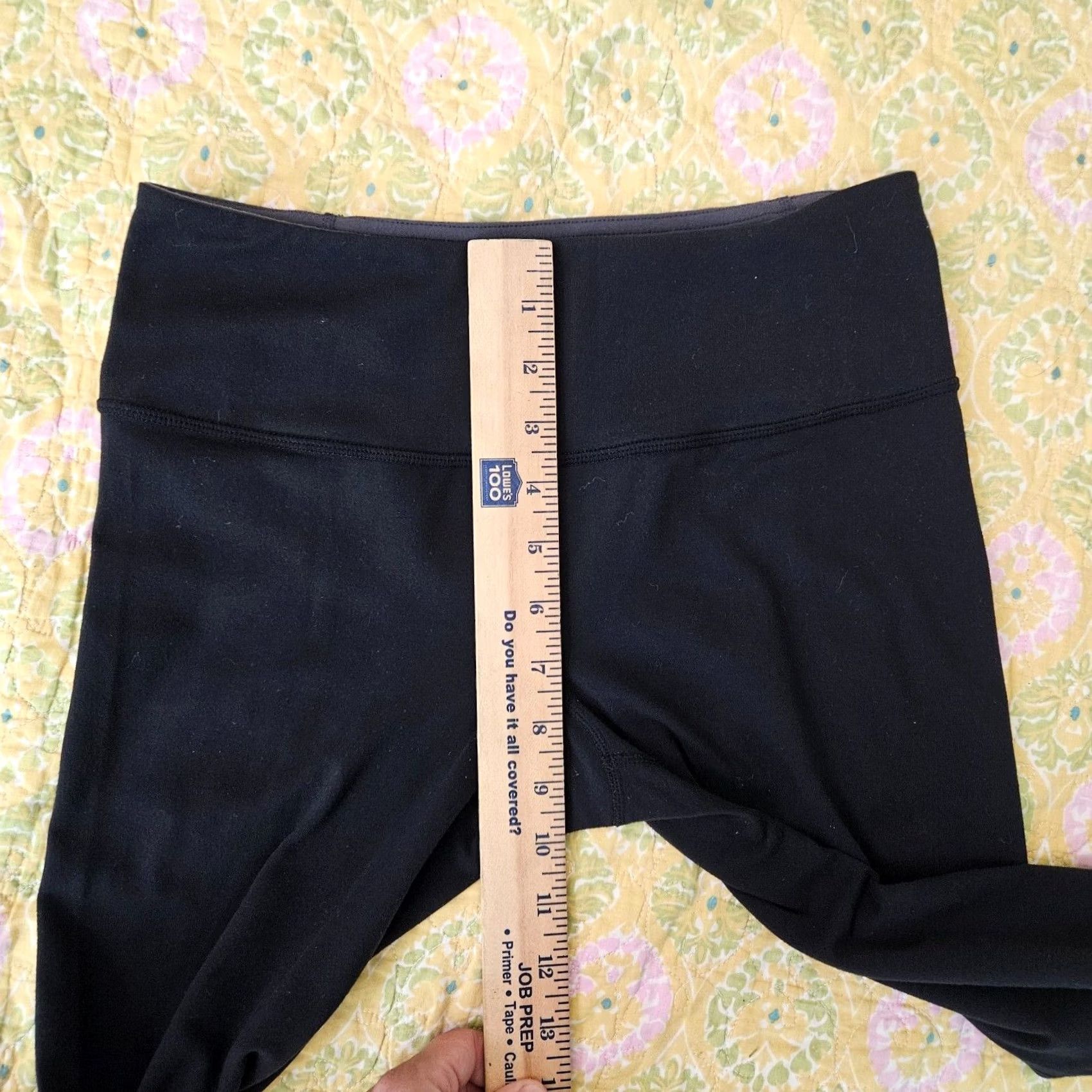 Lululemon Lululemon legging Women's Size 6 Black Mid-rise Skinny Workout Size 28" / US 6 / IT 42 - 7 Thumbnail