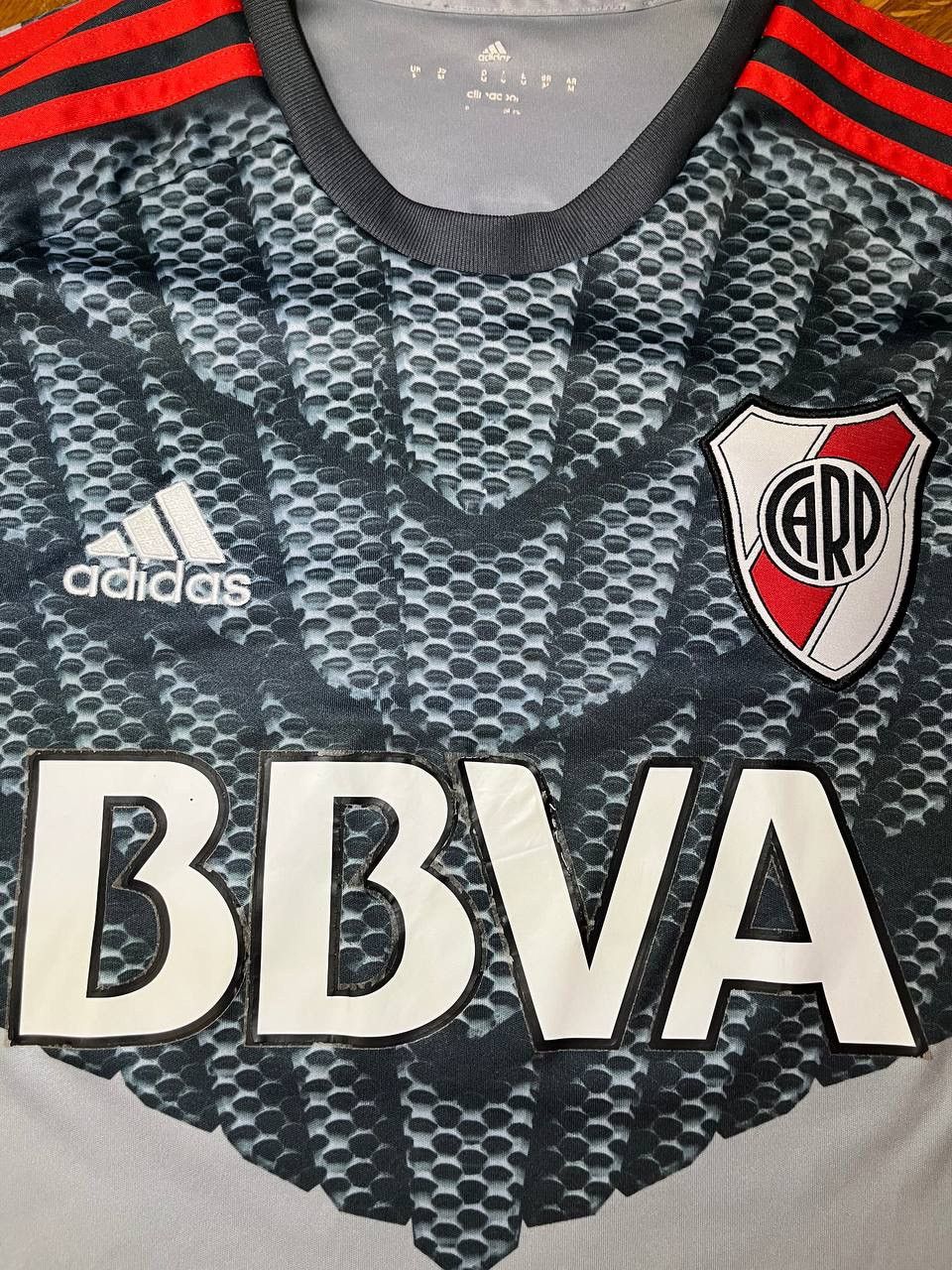 Adidas Adidas River Plate FC Goalkeeper soccer jersey Size US M / EU 48-50 / 2 - 3 Thumbnail