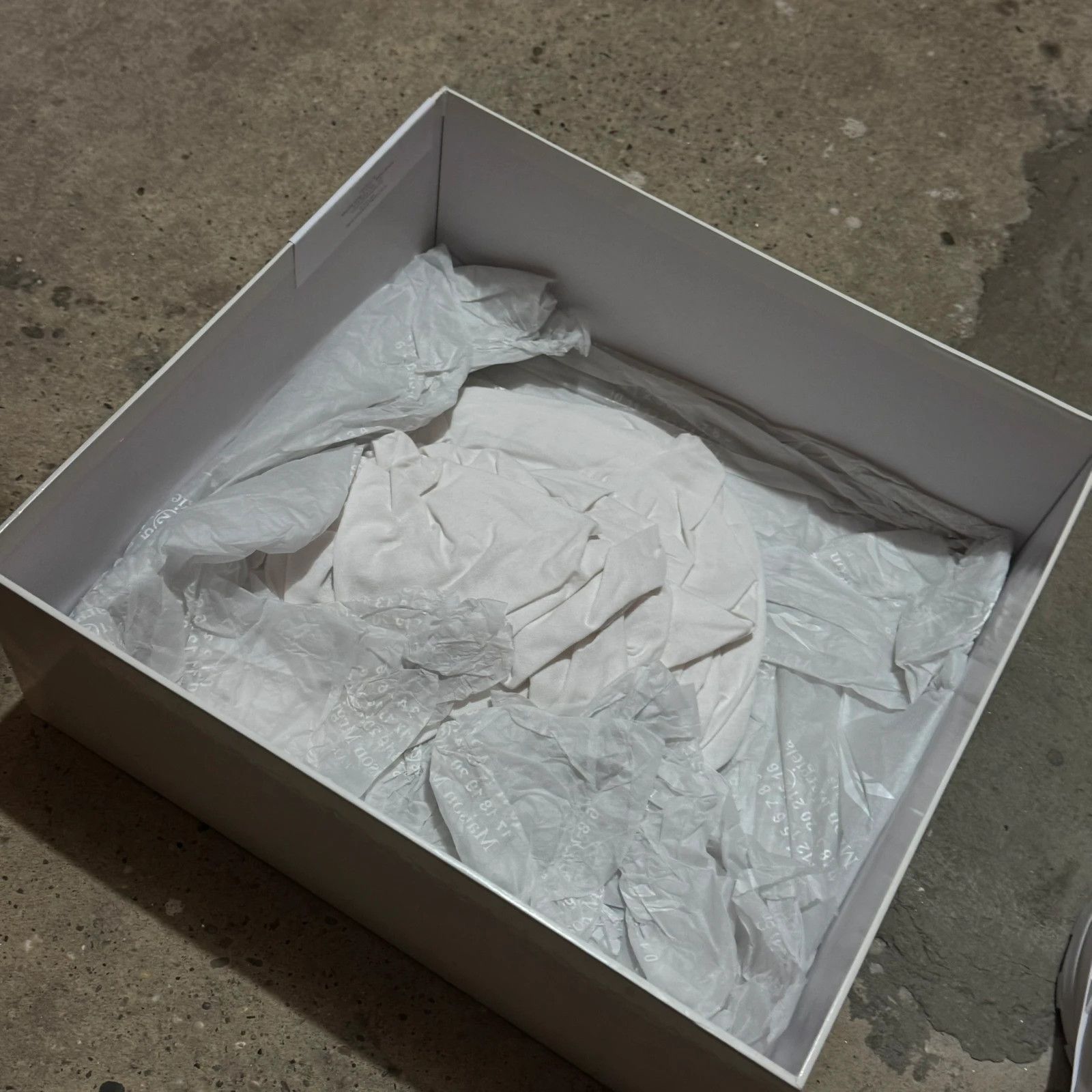 Maison Margiela × Reebok Maison Margiela x Reebok tabi high sneaker Size US 7.5 / EU 40-41 - 8 Thumbnail
