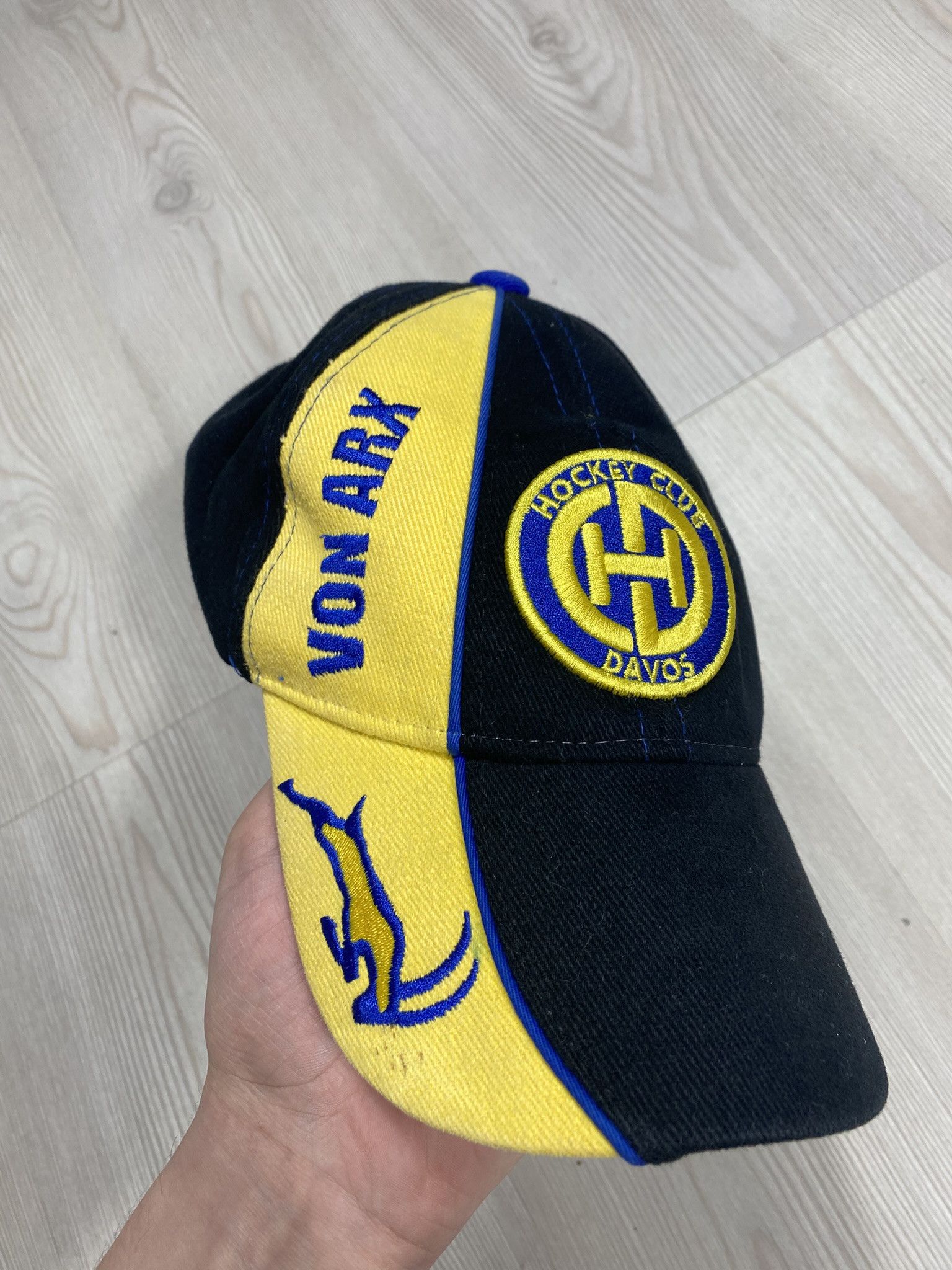 Other Hockey Club Davos Reto Von Arx Cap Hat Size ONE SIZE - 1 Thumbnail