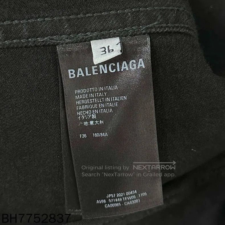 Balenciaga Balenciaga Crystal Logo Denim Jacket. Size US S / EU 44-46 / 1 - 1 Thumbnail