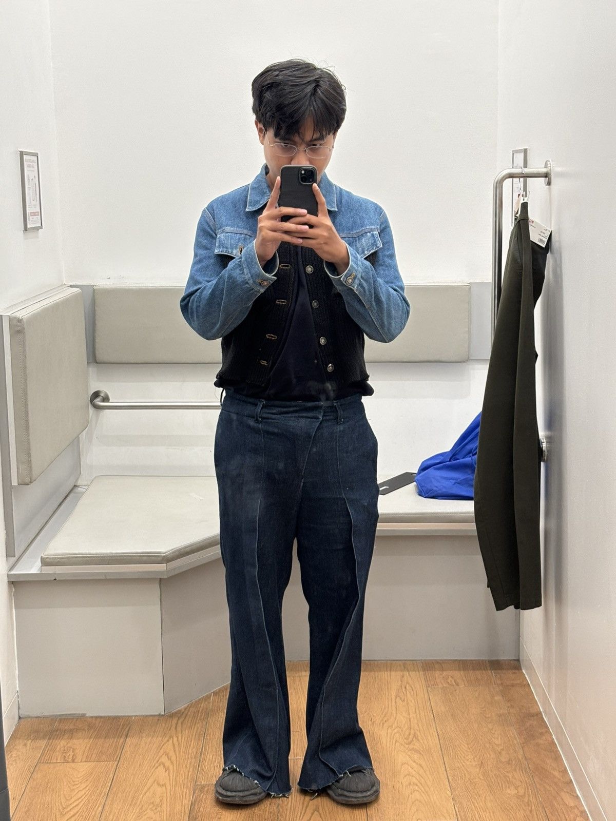 Other Wide-Leg Flared Denim Jeans Size US 32 / EU 48 - 2 Thumbnail