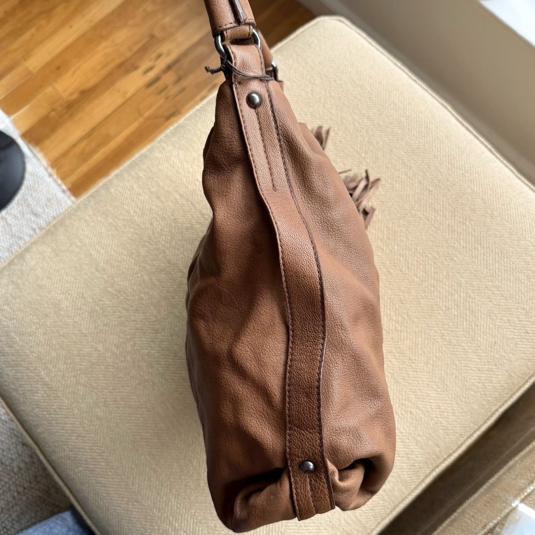 Vintage Kooba Seneca Hobo Leather Bag Tassels Tobacco Leather Gold Hardware Shoulder Bag Zip 12”x16.5”x5.25” Women/Adult Casual Business BoHo Size ONE SIZE - 4 Thumbnail