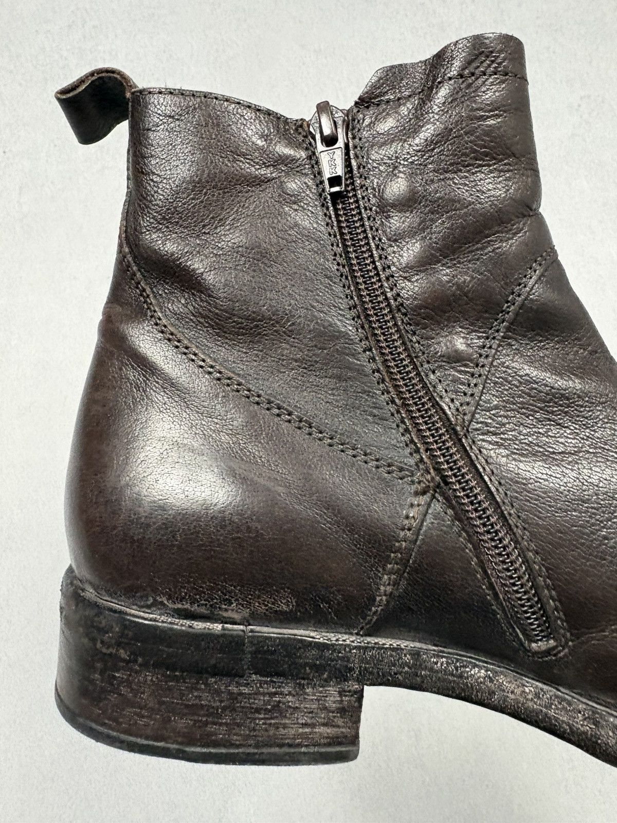 MoMA MOMA Handmade Distressed Brown Leather Zip Ankle Boots EU 41 Size US 8 / EU 41 - 10 Thumbnail
