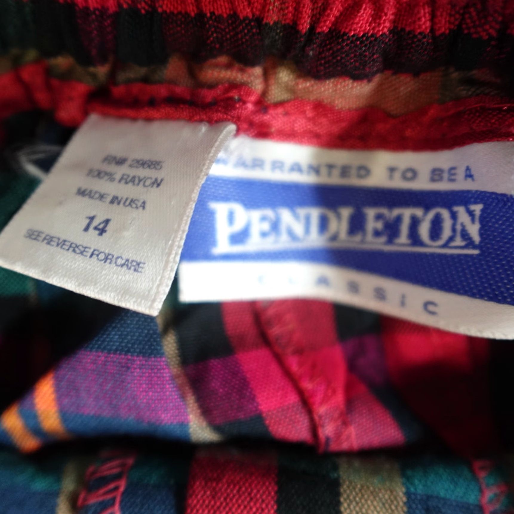 Pendleton VINTAGE Pendleton Skirt Womens Long Plaid Red Rayon 10 Pleated Pockets Made in USA Size 32" / US 10 / IT 46 - 3 Thumbnail