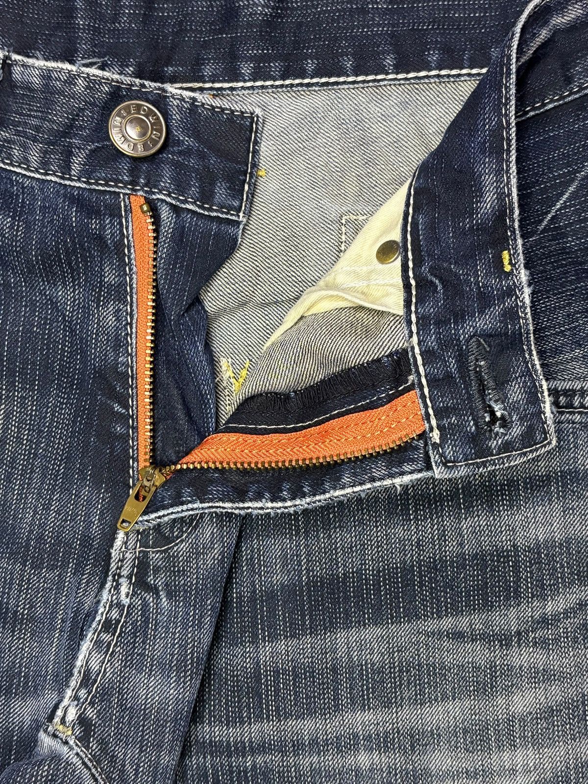 Edwin × Japanese Brand Exclusive Vintage Edwin Buckle Back Ripped Baggy Jeans Size US 29 - 9 Thumbnail