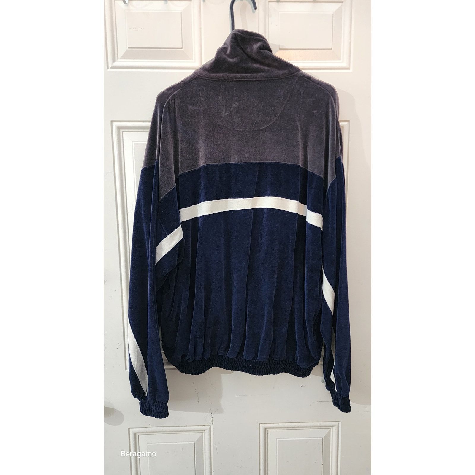 Other Bert Pulitzer Collectors Edition velvet Track Jacket Size L Size US L / EU 52-54 / 3 - 5 Thumbnail