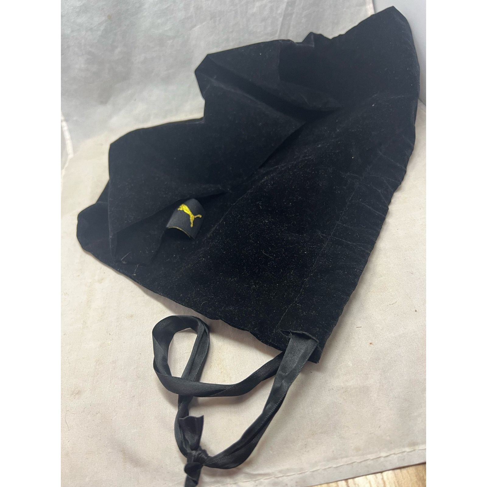Fenty Fenty Puma by Rihanna Black Velvet Dustbag Size ONE SIZE - 4 Thumbnail