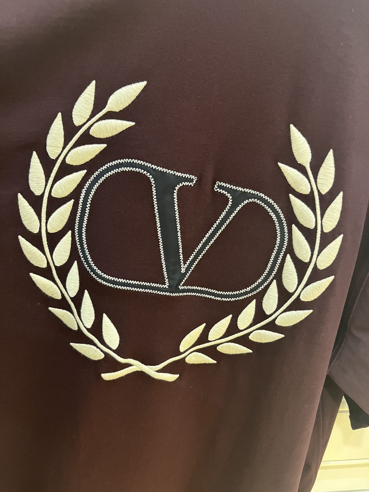 Valentino Valentino logo patch short.sleeve shirt size S Size US S / EU 44-46 / 1 - 14 Thumbnail