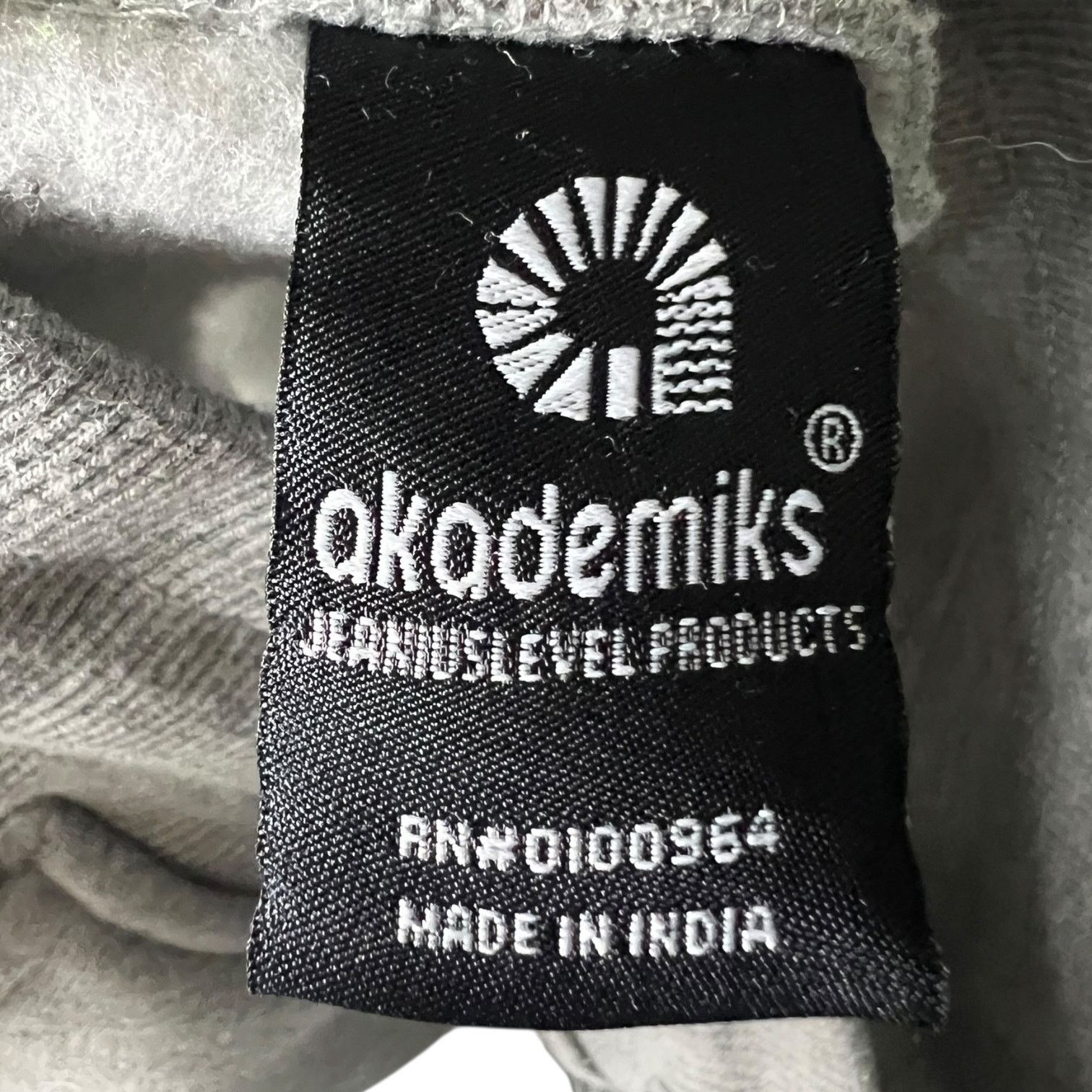 Akademiks Y2K Vintage Akademiks Mens Light Gray Jogger Sweats - Small Size US 30 / EU 46 - 8 Thumbnail