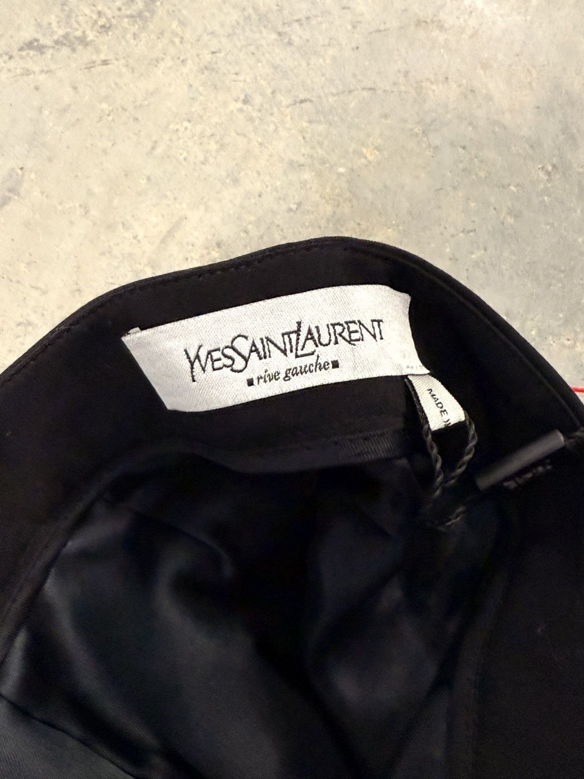 Yves Saint Laurent Yves Saint Laurent Rive Gauche Black Skirt Size M / US 6-8 / IT 42-44 - 2 Thumbnail