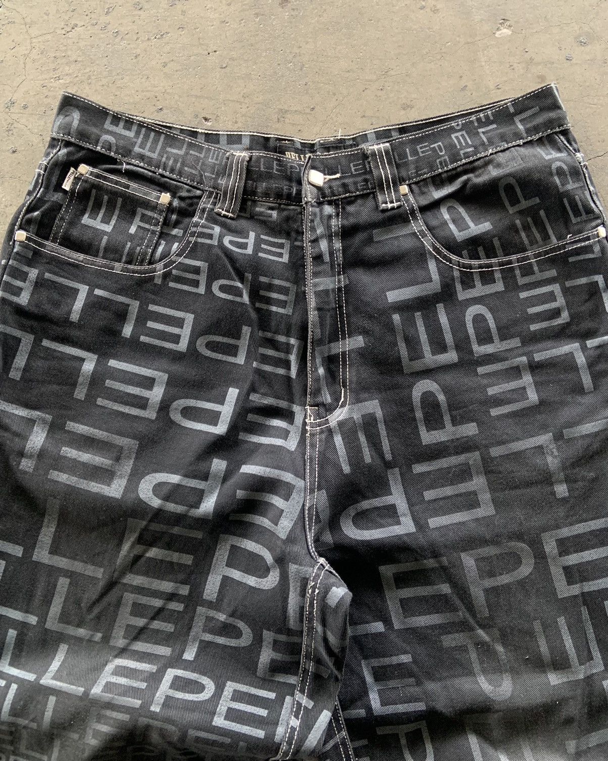 Pelle Pelle Vintage Pelle Pelle Full Print Super Baggy Jeans Size US 40 / EU 56 - 4 Thumbnail