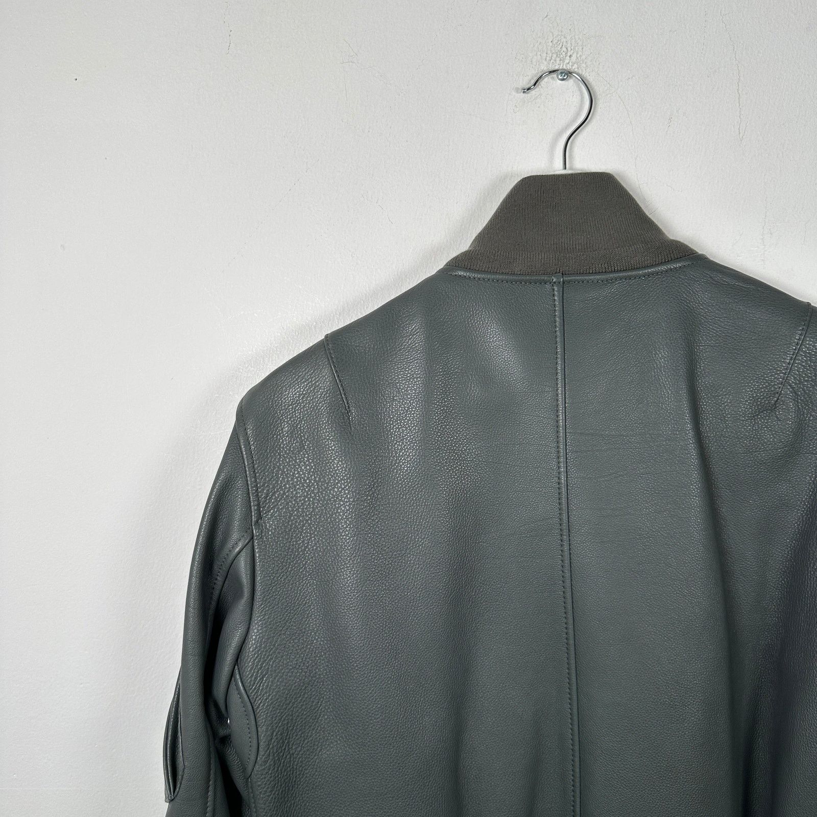 Burberry Burberry Dark Steel Leather Bomber Jacket Size 48 Size US M / EU 48-50 / 2 - 6 Thumbnail