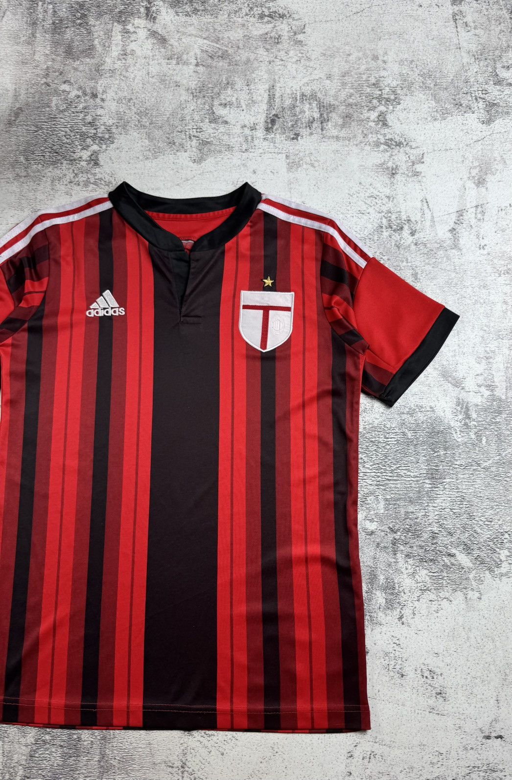 Adidas AC MILAN Adidas 2014/2015 Serie A Red Home Soccer Football T Shirt Jersey Kit Size US S / EU 44-46 / 1 - 3 Thumbnail