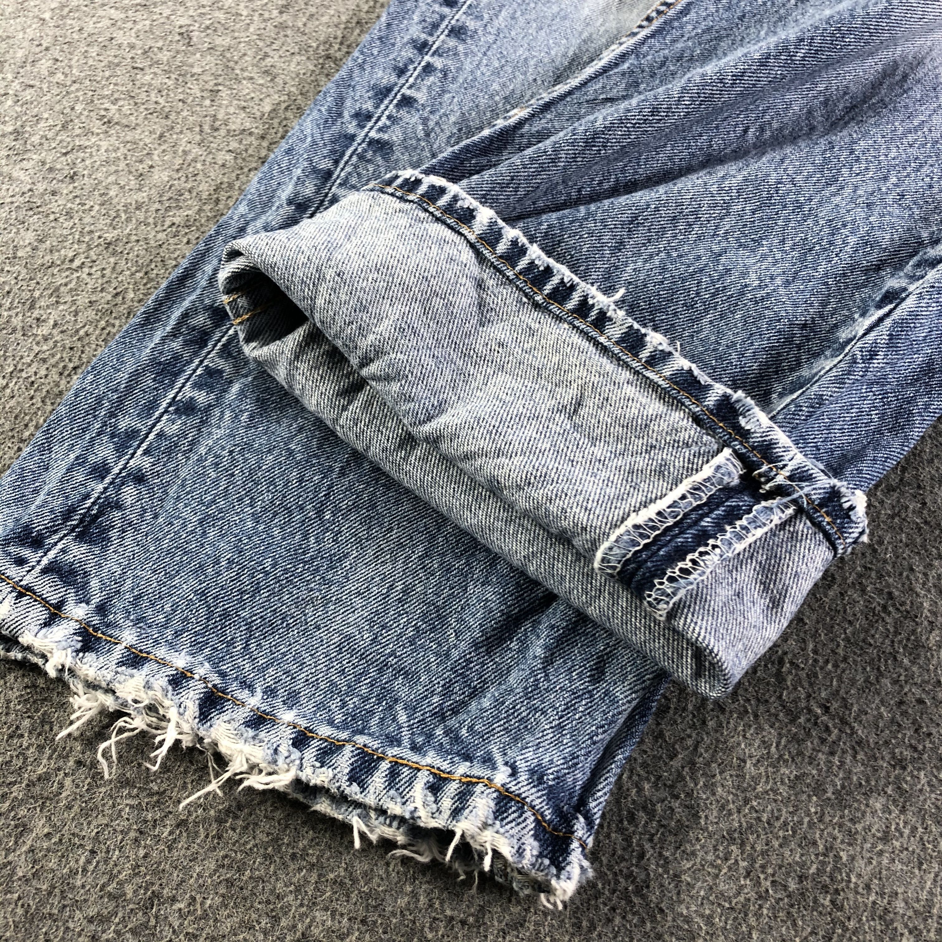 Levi's Vintage 90s Blue Wash Levis 505 Jeans-J3073 Size US 35 - 7 Thumbnail
