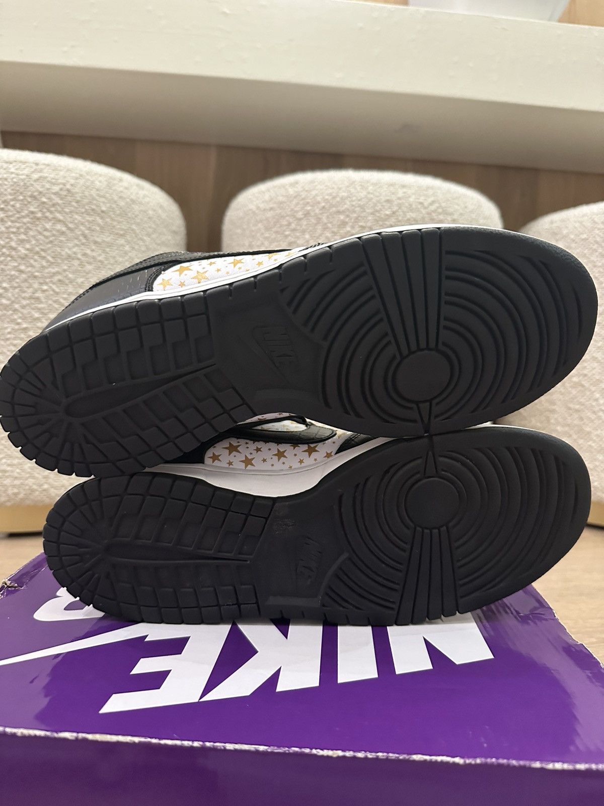 Nike SB Nike SB Dunk Low Supreme Stars Black Size US 12 / EU 45 - 6 Thumbnail