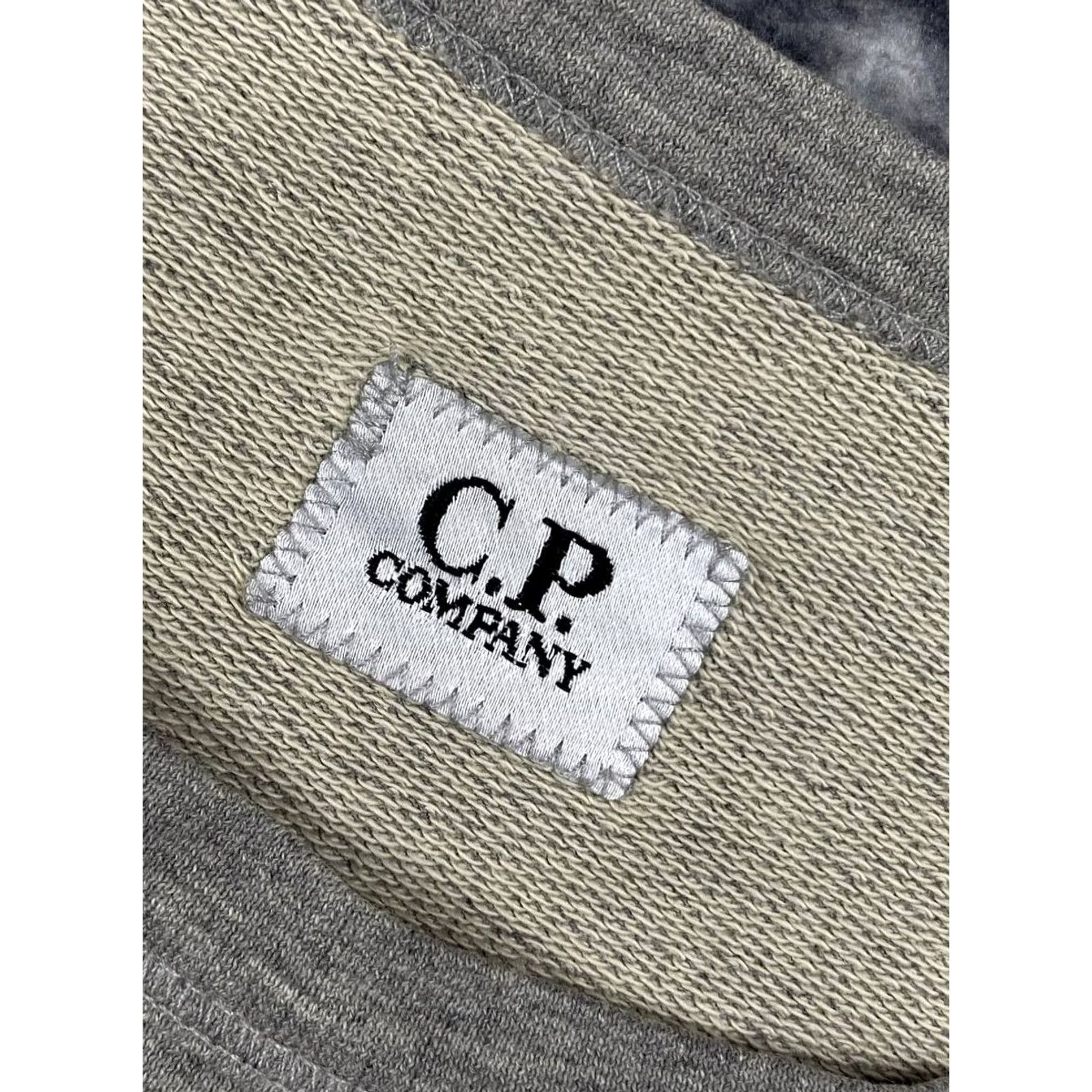 Vintage CP Company Sweatshirt Men L Gray Pullover Crew Neck Regular Size L Size US L / EU 52-54 / 3 - 7 Thumbnail