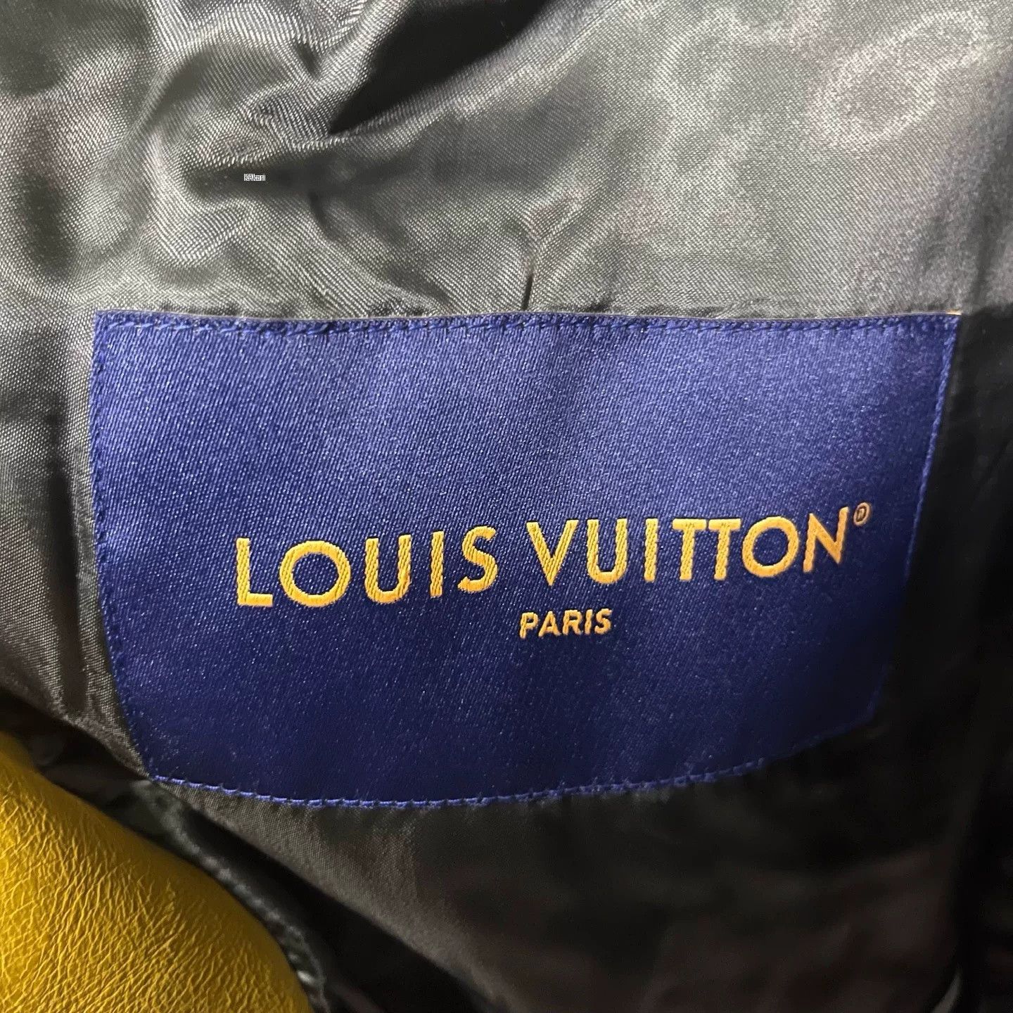 Louis Vuitton Louis Vuitton Black Contrast Letter Pilot Jacket Size US M / EU 48-50 / 2 - 4 Thumbnail