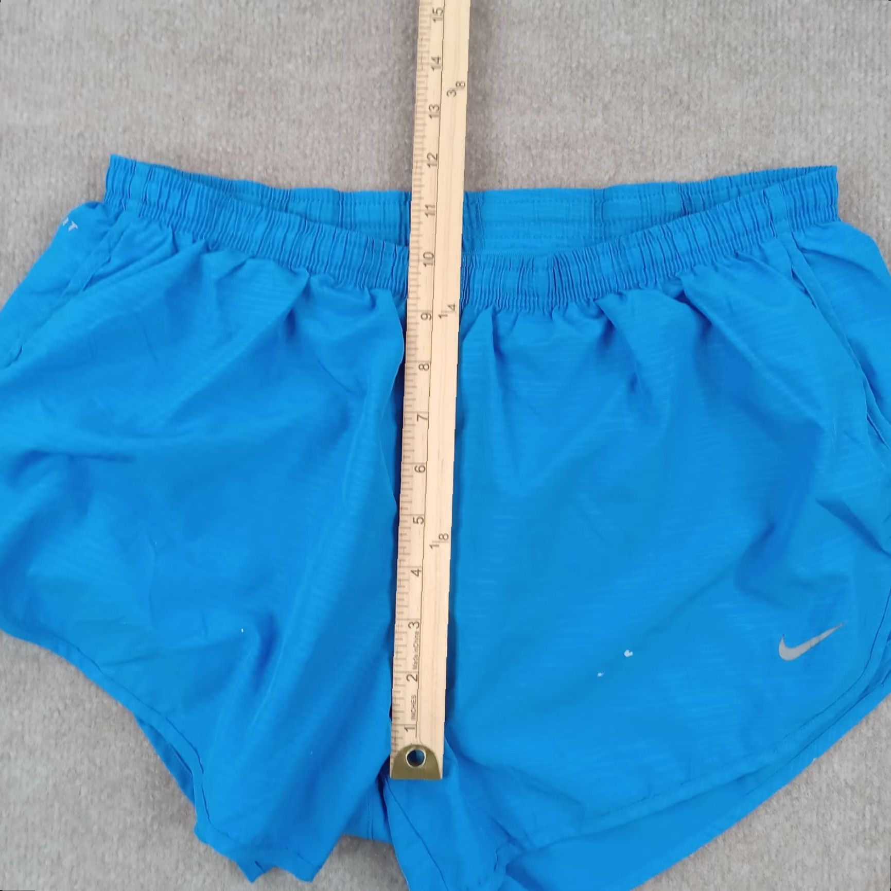 Nike Nike Shorts Womens Large Blue Dri Fit Lined Elastic Waist Drawstring Running Size 30" / US 8 / IT 44 - 7 Thumbnail