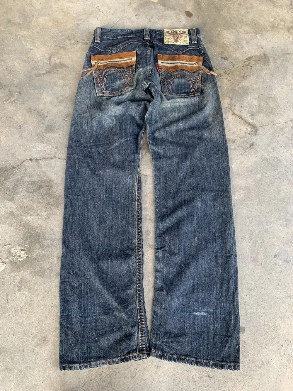 Edwin VINTAGE EDWIN BUFFALO HEAD.🔥🔥🔥 Size US 32 / EU 48 - 1 Thumbnail