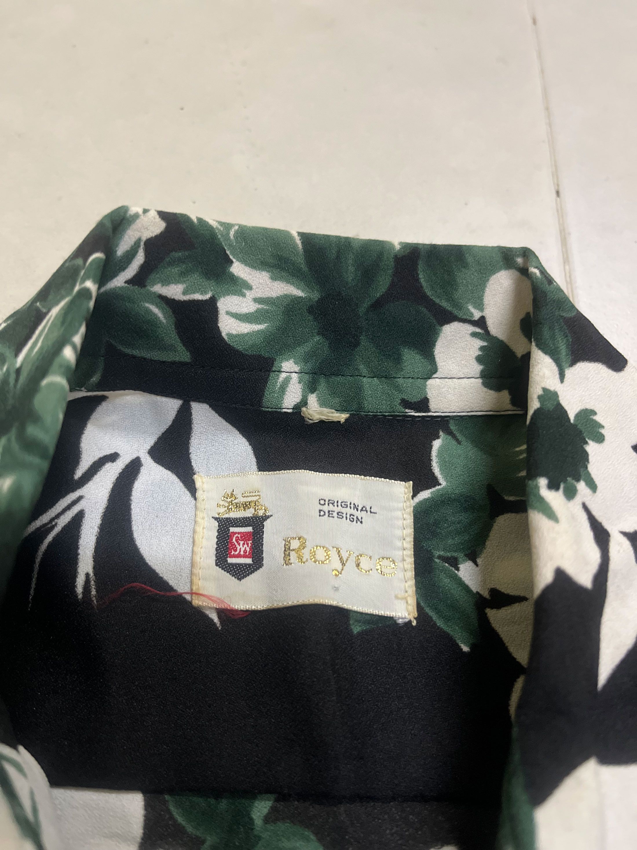 Japanese Brand Vintage Royce Hawaii Aloha Short Sleeve 70s 80s Size US M / EU 48-50 / 2 - 2 Thumbnail