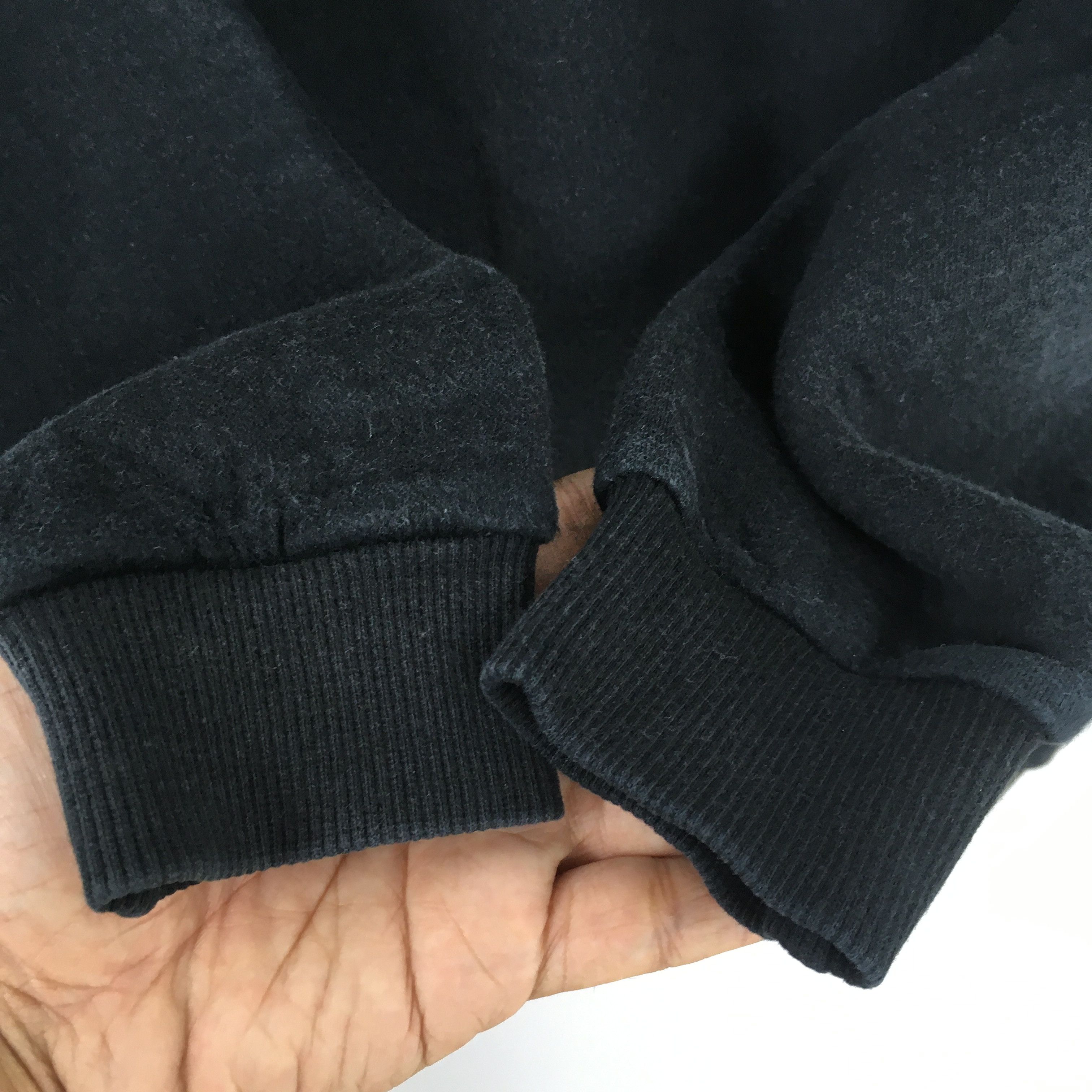 Gianni Valentino × Valentino × Vintage Vintage 90s Gianni Valentino Black Sweatshirt Small Size US S / EU 44-46 / 1 - 4 Thumbnail