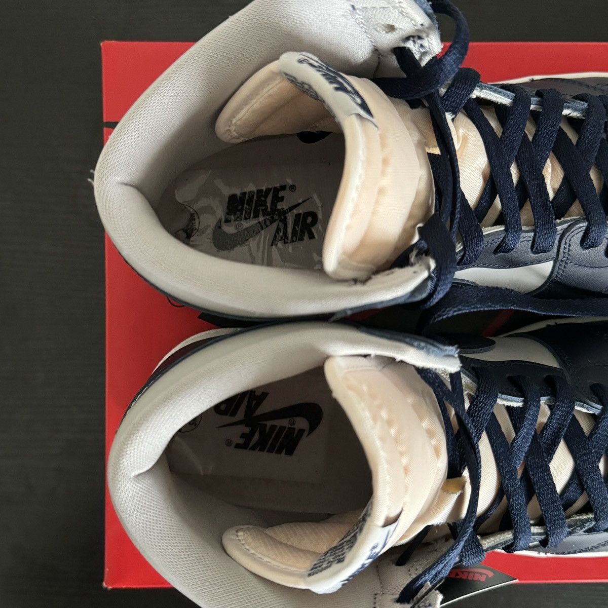 Jordan Brand Air Jordan 1 Retro High ‘85 “Georgetown” Size US 11 / EU 44 - 6 Thumbnail