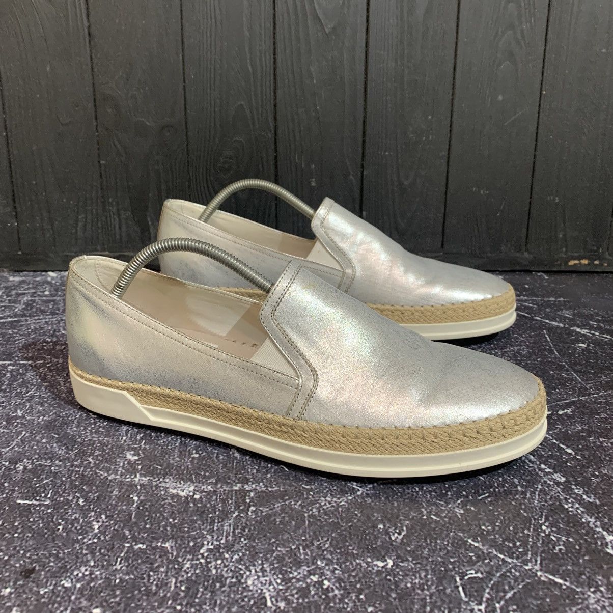 Tod's TOD’S Women’s Metallic Silver leather Loafers Size 41 Size US 11 / IT 41 - 2 Thumbnail