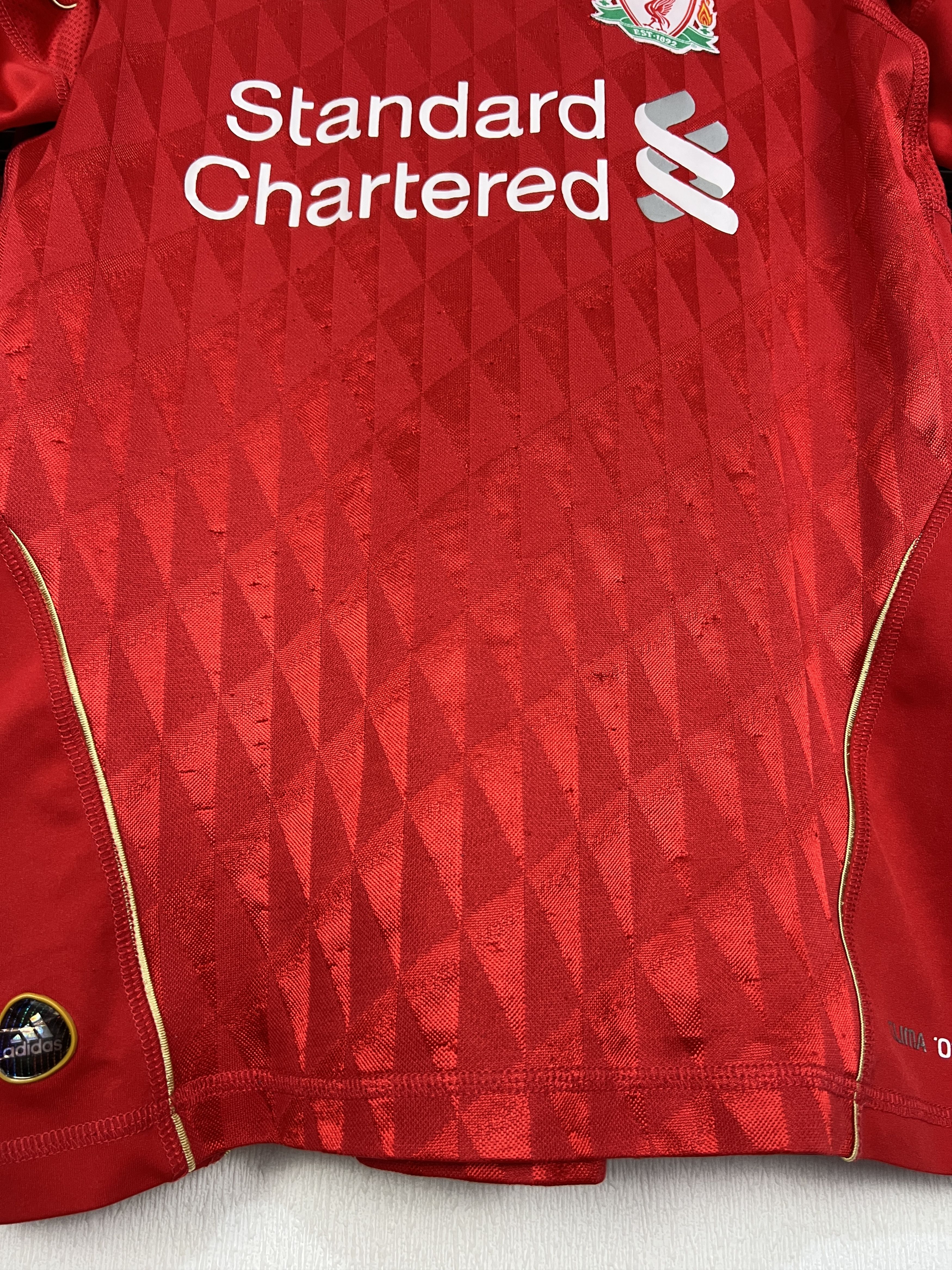 Adidas Liverpool Home football shirt 2010 Soccer #8 Gerrard Jersey Size US S / EU 44-46 / 1 - 10 Thumbnail
