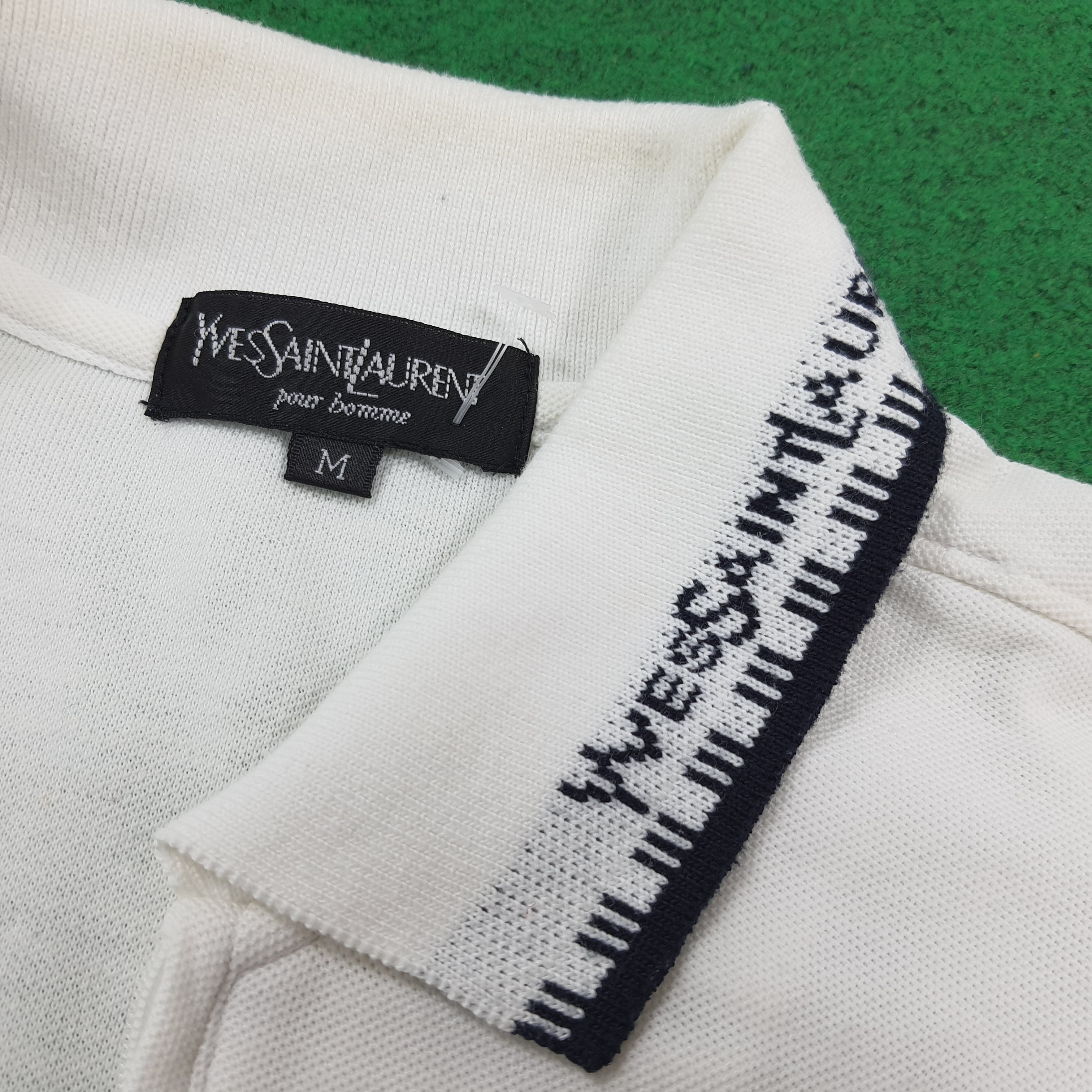 Yves Saint Laurent Vintage Yves Saint Laurent Polo YSL Quarter Zip C301N35 Size US L / EU 52-54 / 3 - 6 Thumbnail