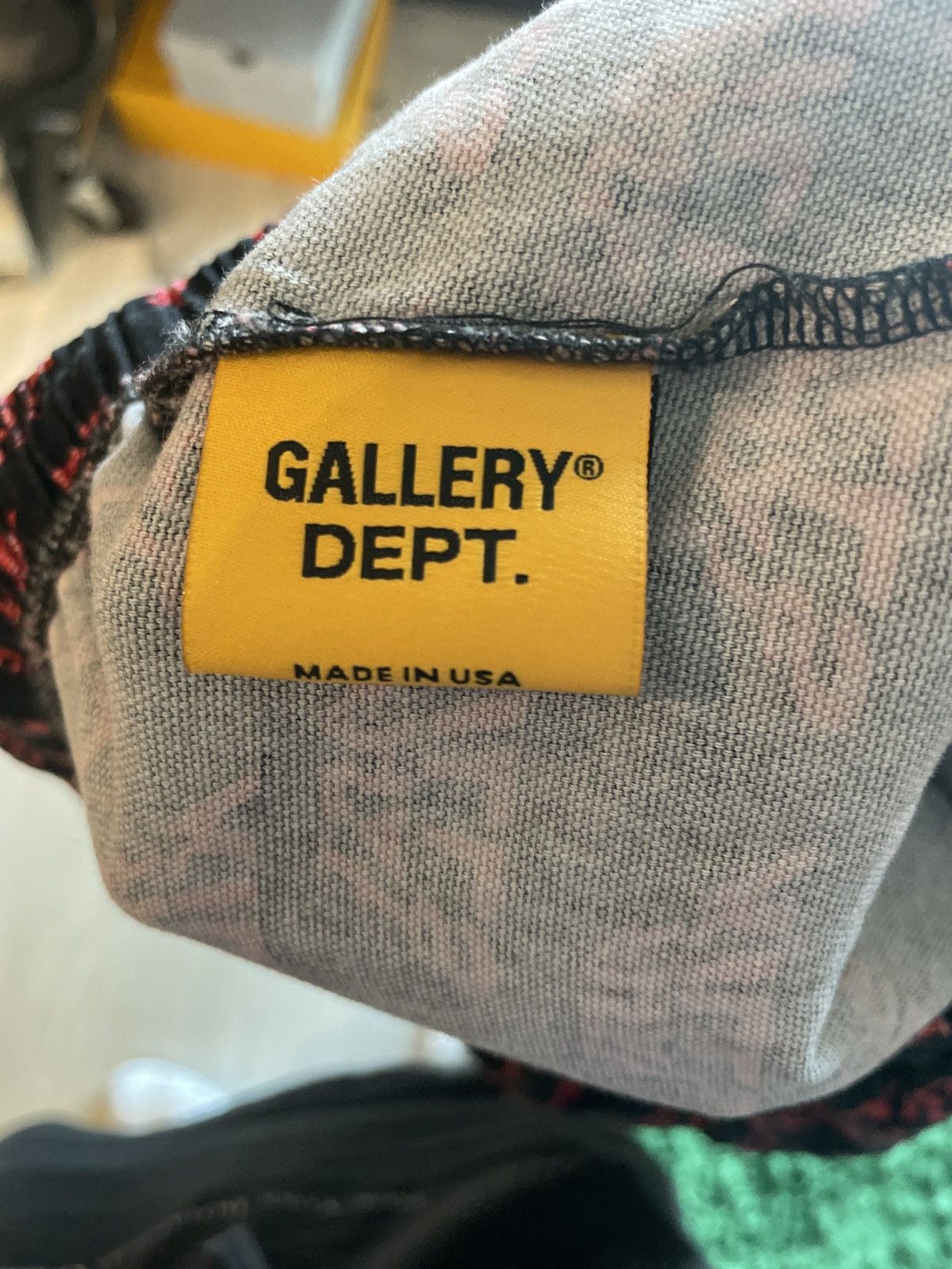 Gallery Dept. Gallery Dept. Awesome Art That Kills Shorts M Size US 32 / EU 48 - 7 Thumbnail