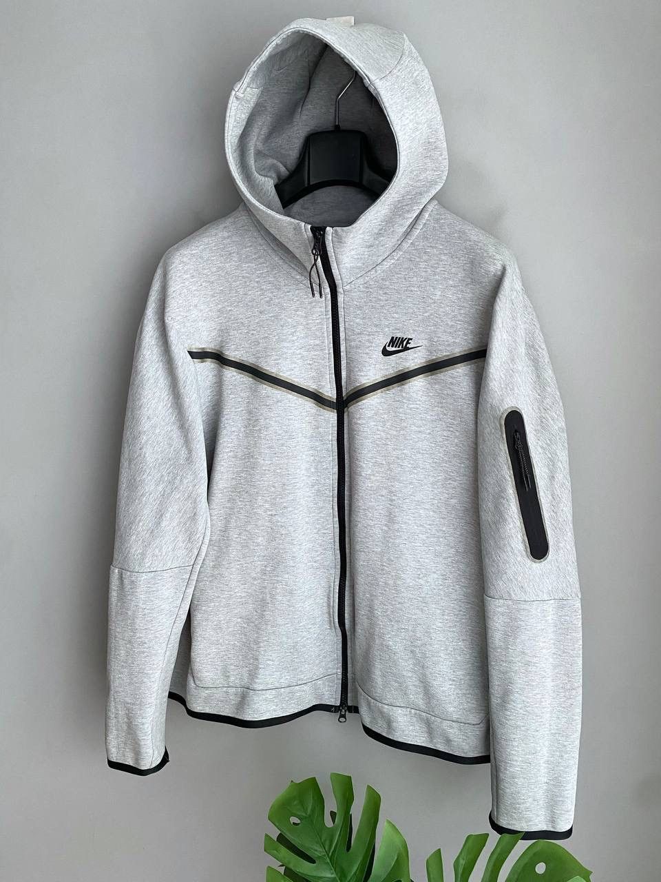 Nike Nike Tech Fleece Men's Grey Zip Hoodie, Size XL, CU4489-063 Size US XL / EU 56 / 4 - 2 Thumbnail