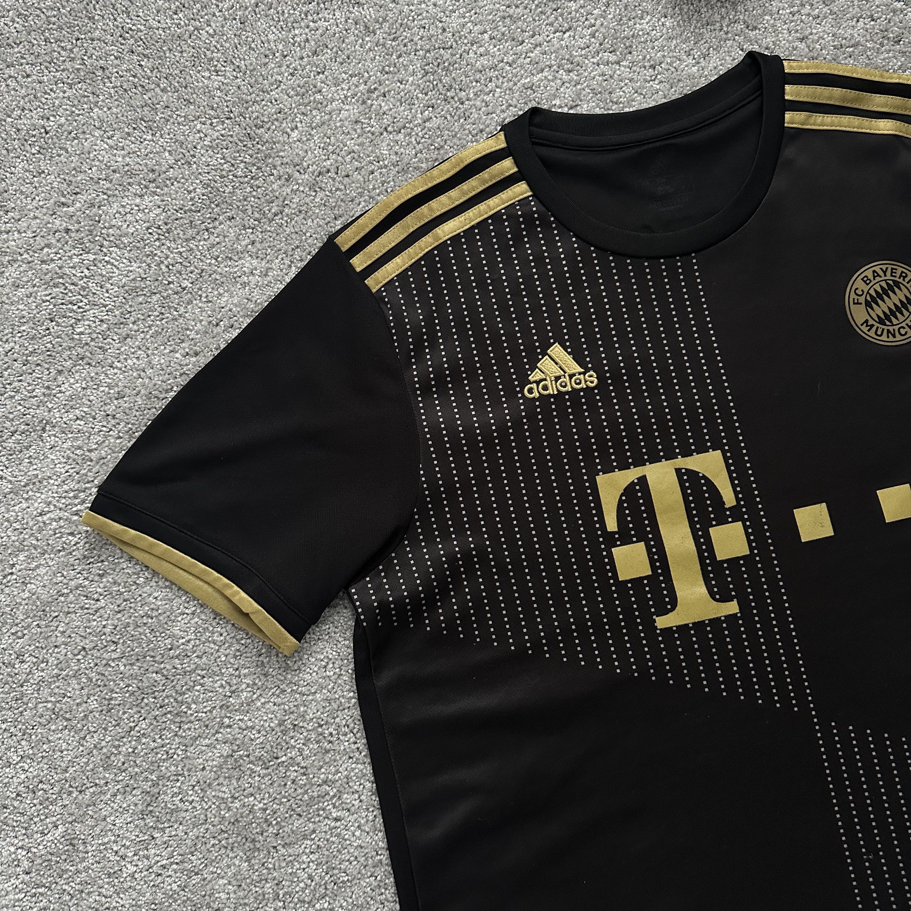 Adidas Adidas FC Bayern Munchen Soccer Jersey 2021 2022 Size US L / EU 52-54 / 3 - 3 Thumbnail